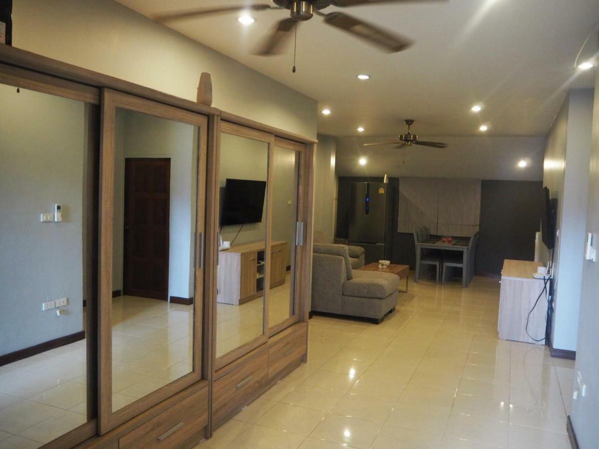 Beautiful 3 Bedroom Garden Villa Chalong Bagian luar foto